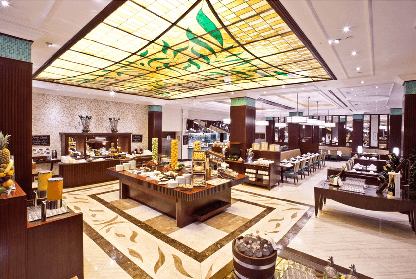 Frokostretter på Corinthia Hotel Budapest.